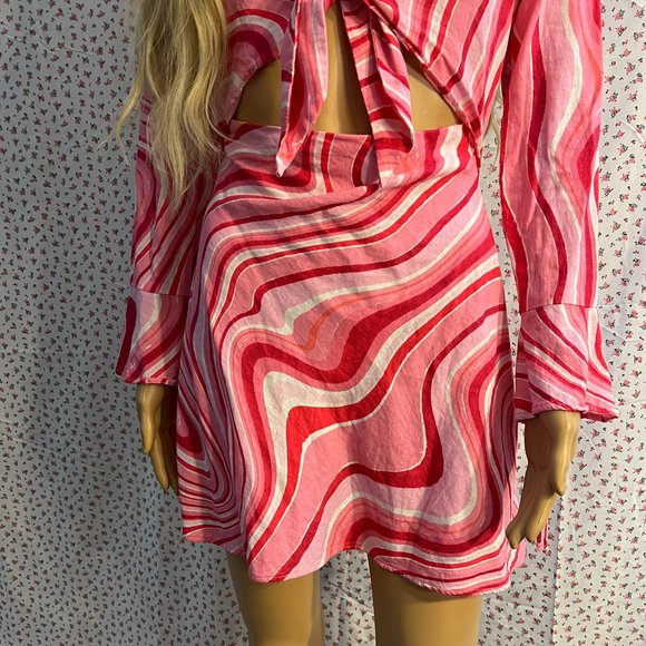 Pink Linen Mini Dress - Picture 4 of 7